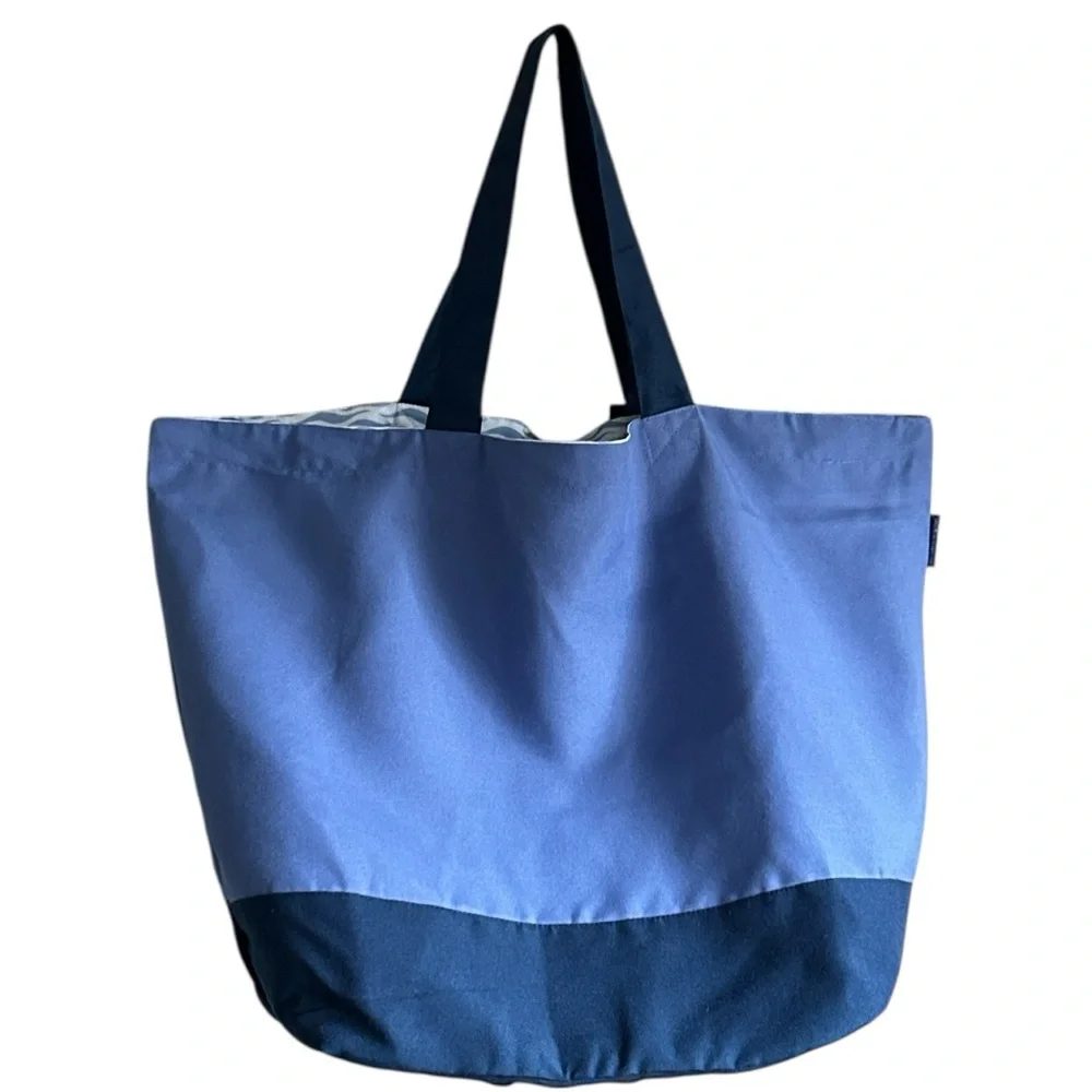 Northern Original Large Capacity Blue Tote Bag with Pink Starfish Graphic NWT - Picture 2 of 10